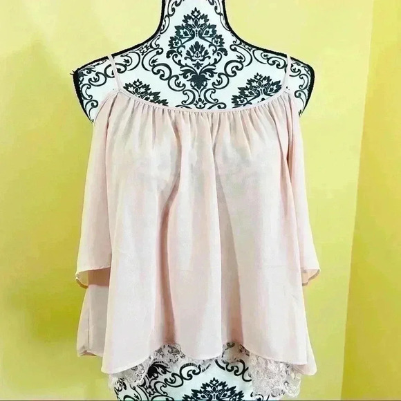 Forever 21  Cold Shoulder Lacy Light Weight Blouse - Picture 1 of 11